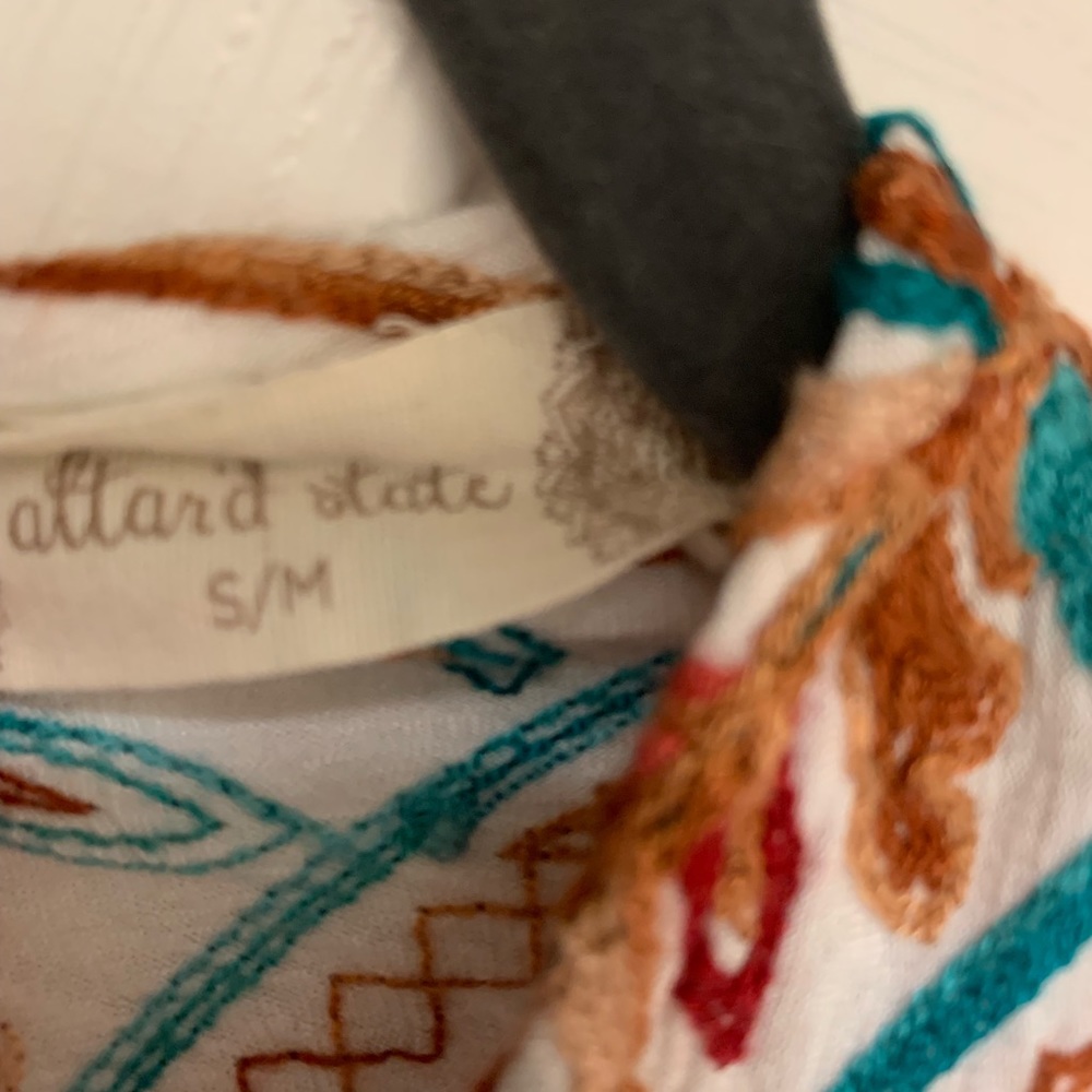 Embroidered Kimono - Picture 4 of 6